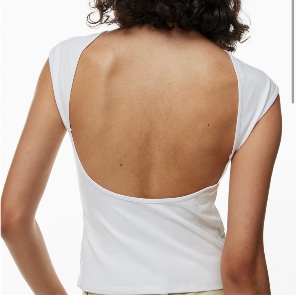 Aritzia TNA hold it backless White Muscle Tee